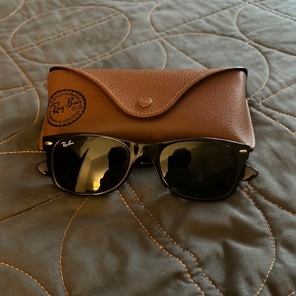 Rayban New Wayfafer Rb2132